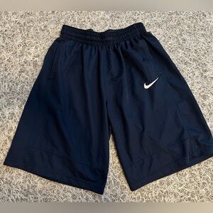 Nike Men's Navy Blue Basketball Shorts Size Medium